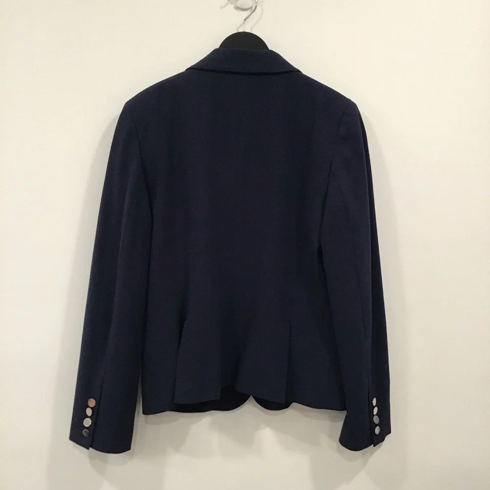 Tahari Blazer Womens Size M Navy Blue Tailored 3-Button Professional Jacket - Picture 5 of 14